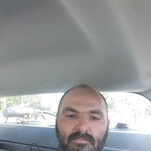 Meet your Posher, Charles